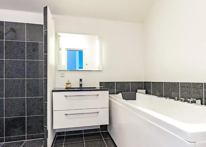 4 Person Holiday In *